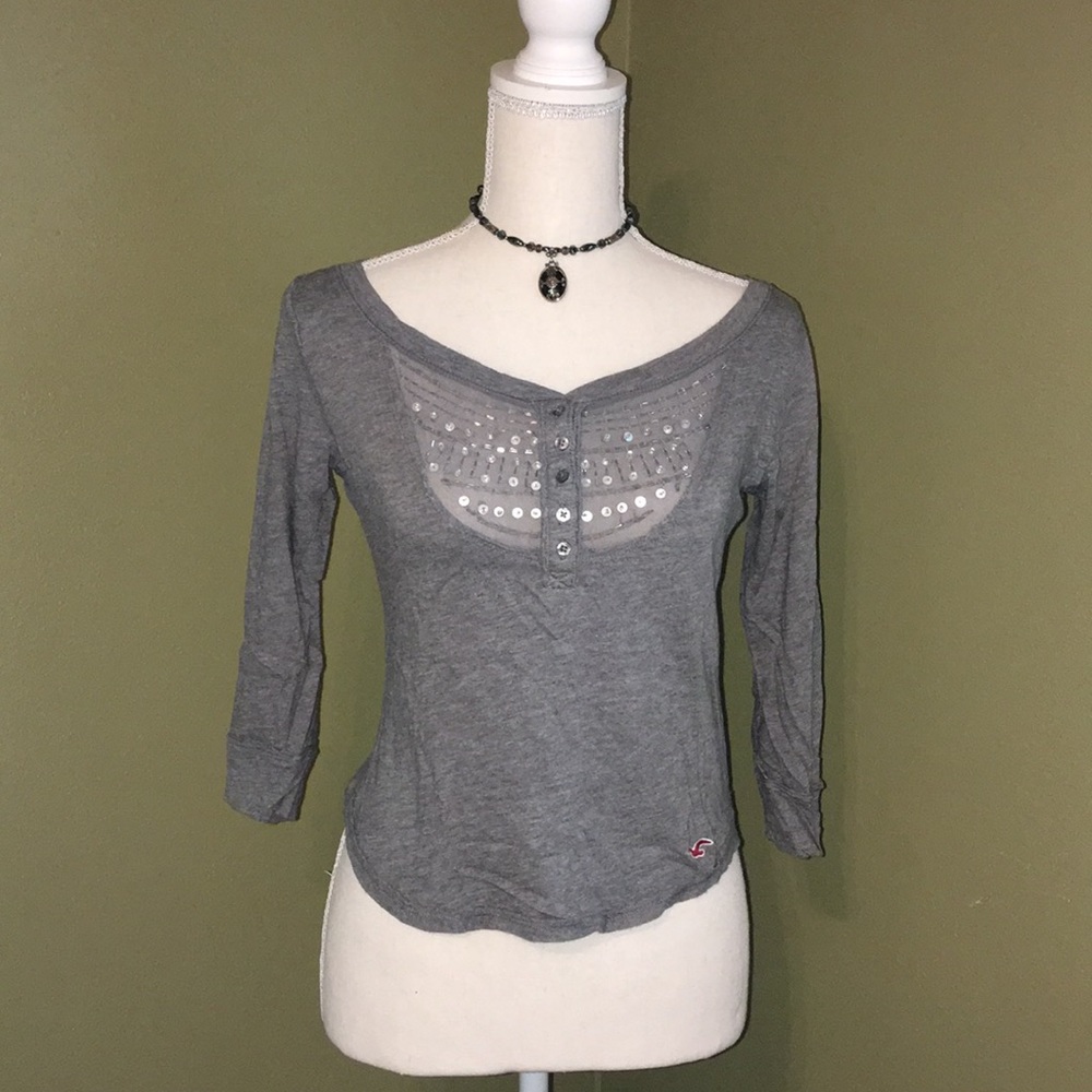 Hollister Embellished 3/4 Sleeve Top Size XS